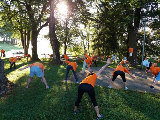 Brezplačni telovadbi se lahko pridružite v kar 93 občinah. Foto: arhiv Društva Šola Zdravja
