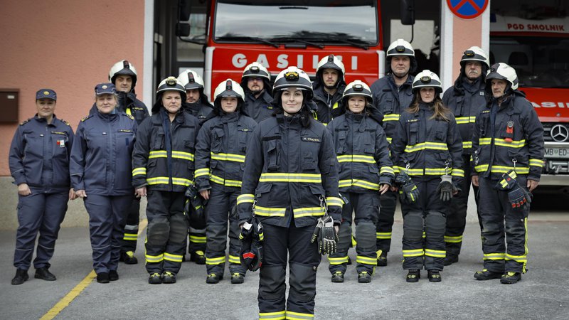 Fotografija: Manja Weinzerl z gasilsko ekipo PGD Smolnik Foto: Jože Suhadolnik
