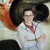 VIDEO: Letalska mehaničarka Rosana Kolar: Letalo je kot rudnik, ven prideš, ko je konec dela