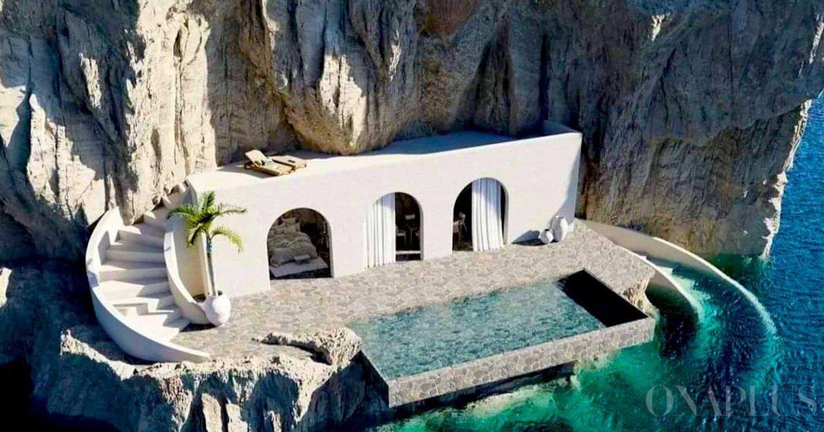 Un hotel sul mare da sogno scavato nella roccia di Amalfi che ha fatto impazzire internet