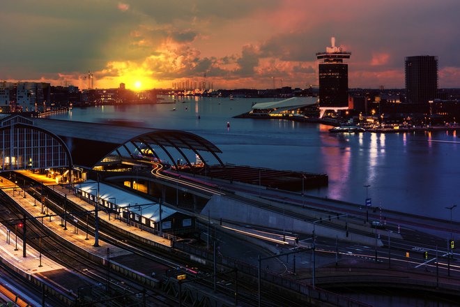 Iz Prage se lahko s hitrim vlakom ponoči odpeljete do Amsterdama. Foto: Shutterstock