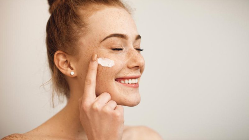 Fotografija: Treba je vedeti, da se naša koža nenehno prilagaja zunanjim dejavnikom. Foto: Shutterstock