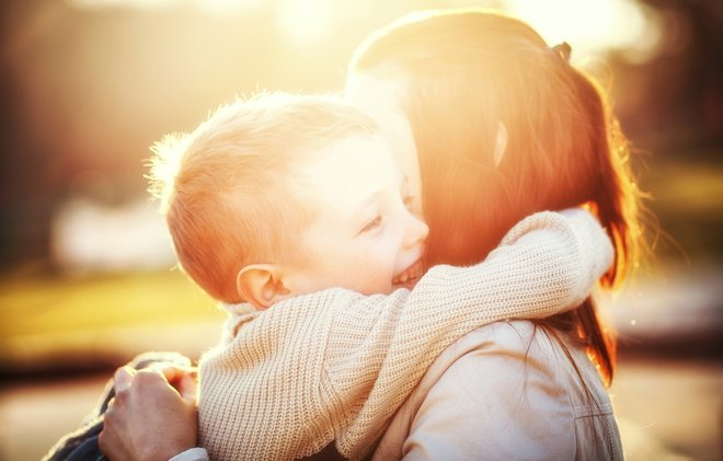 Čas je, da pozabimo na zatiranje čustev z besedami,  ki minimalizirajo otrokove občutke. Foto: Shutterstock