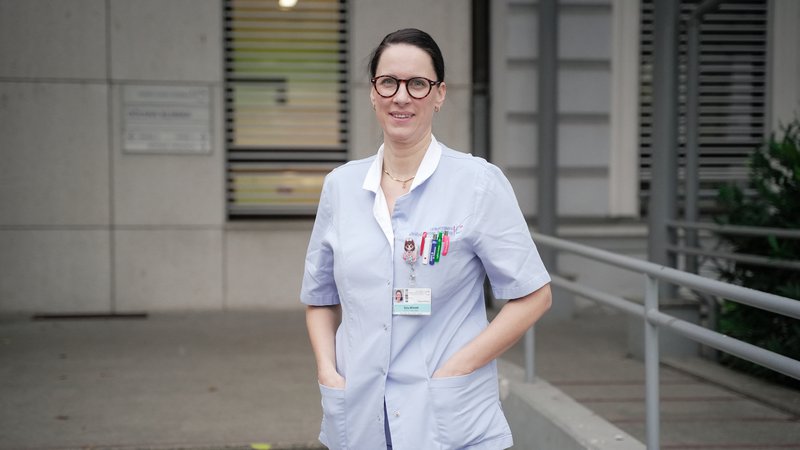 Fotografija: Saša Mohar, diplomirana medicinska sestra in magistrica menedžmenta znanja dela na Očesni kliniki UKC Ljubljana. Foto: Luka Maček