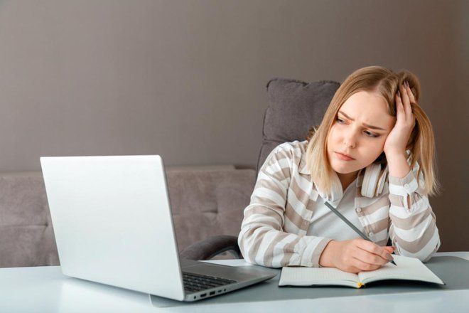 Šola na daljavo je pustila posledice na mladih. Foto: Beton studio/Shutterstock