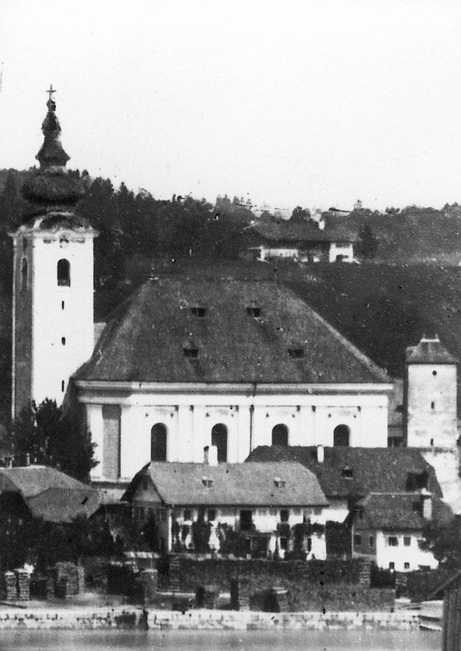 Reka Salzach je redno poplavljala, načela je župnijsko cerkev in orgle.