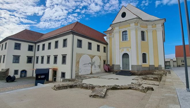 Kulturna četrt Minoriti je v večini že povsem prenovljena in še kako zanimiva za turistični obisk. Foto: Arhiv LGM