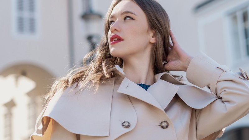 Fotografija: Trenč plašček znamke Patricia Pie. Foto: Instagram