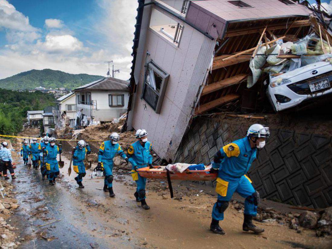 Padavine sejejo smrt na Japonskem in v Turčiji