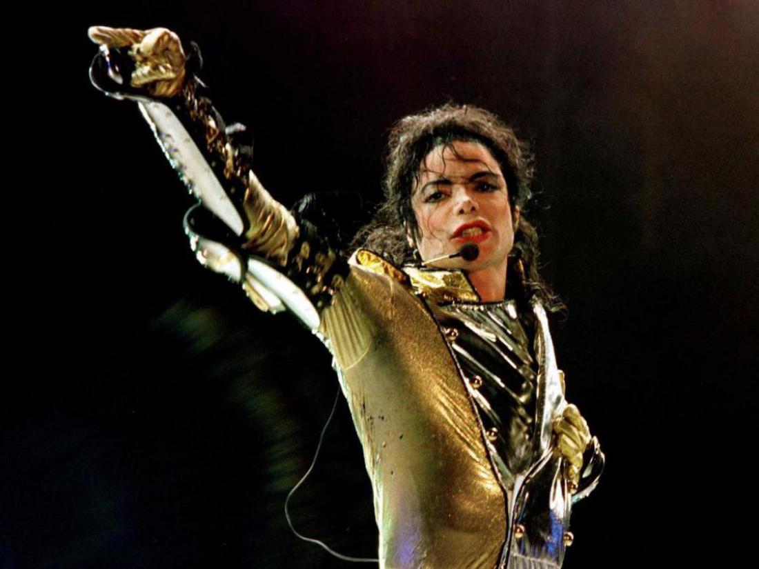 Michaelu Jacksonu se je odpovedal tudi Louis Vuitton 