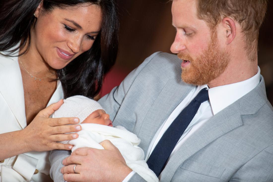 Zakonca Sussex objavila novo fotografijo dojenčka