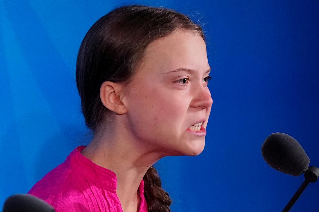 Greta Thunberg v solzah: Vse je narobe!