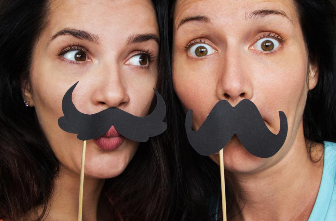 Movember ni samo za moške, tudi ženske bi morale sodelovati