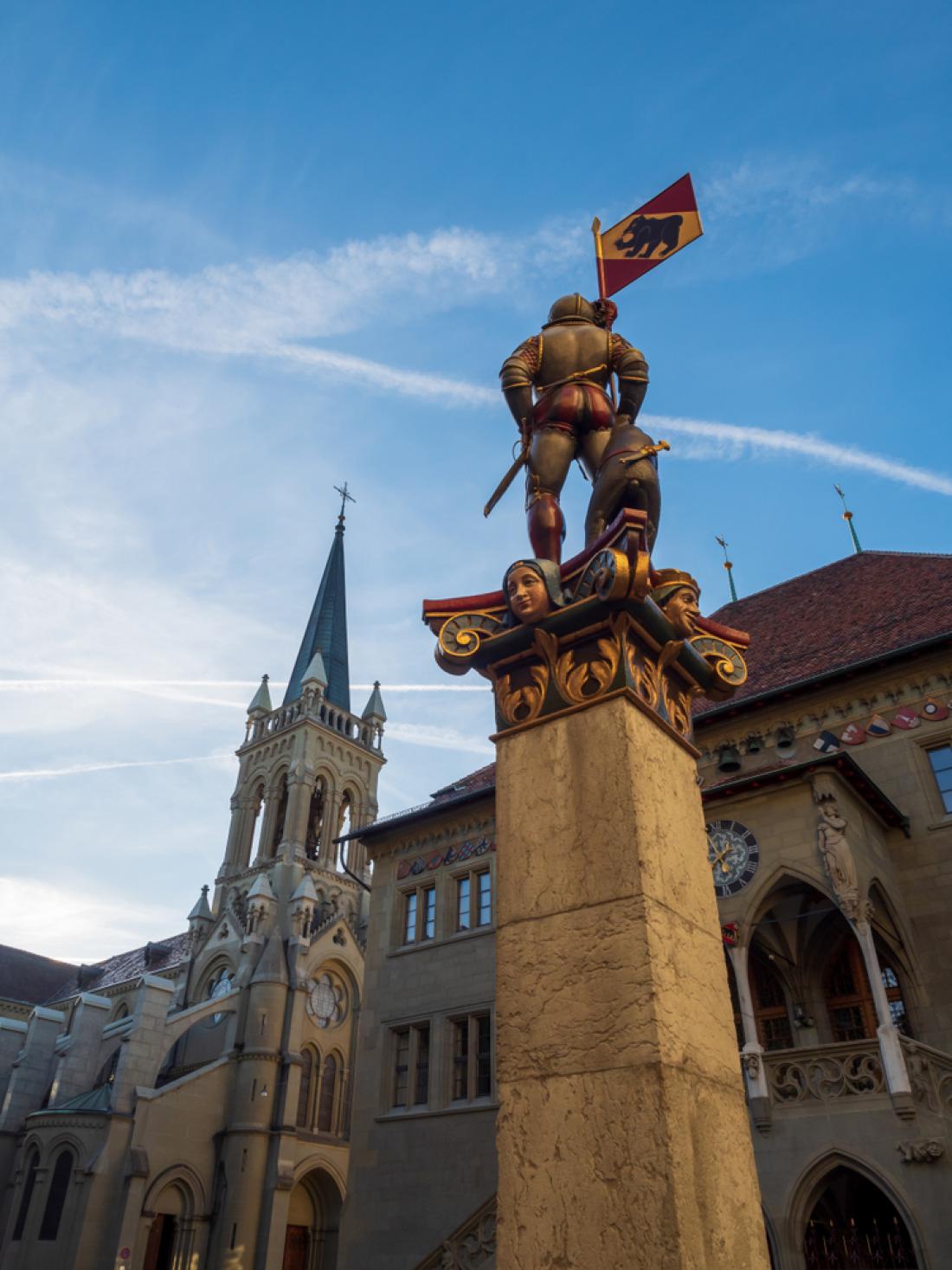 Medved je osrednji simbol Berna in ga je mogoče najti tudi v zastavah in grbu istoimenskega kantona. Foto: Kolf/Shutterstock
