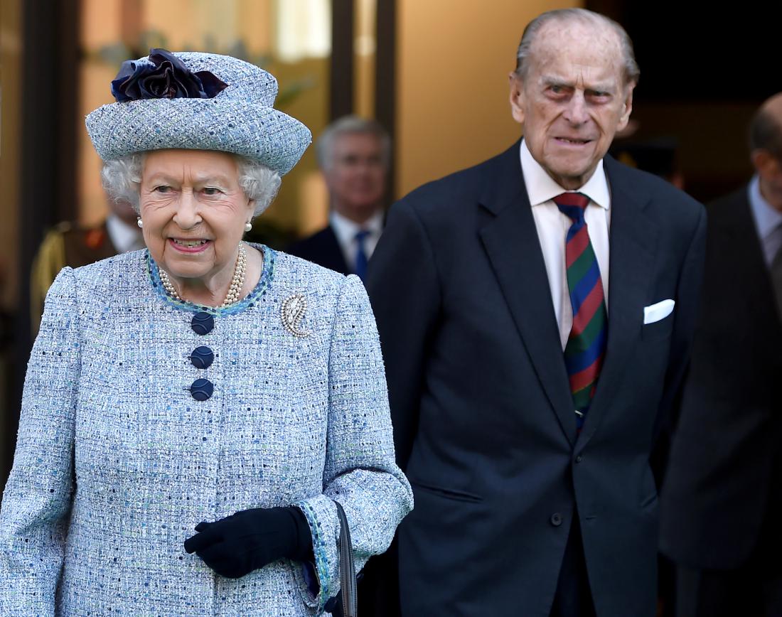 Po 73 skupnih letih se je kraljica poslovila od svojega soproga. Foto: Hannah McKay/Reuters