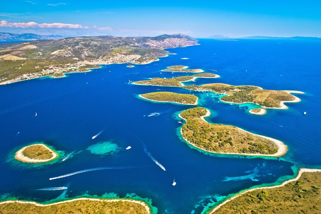 Pakleni otoki so znani po svoji neokrnjeni naravi. Foto: xbrchx/Shutterstock