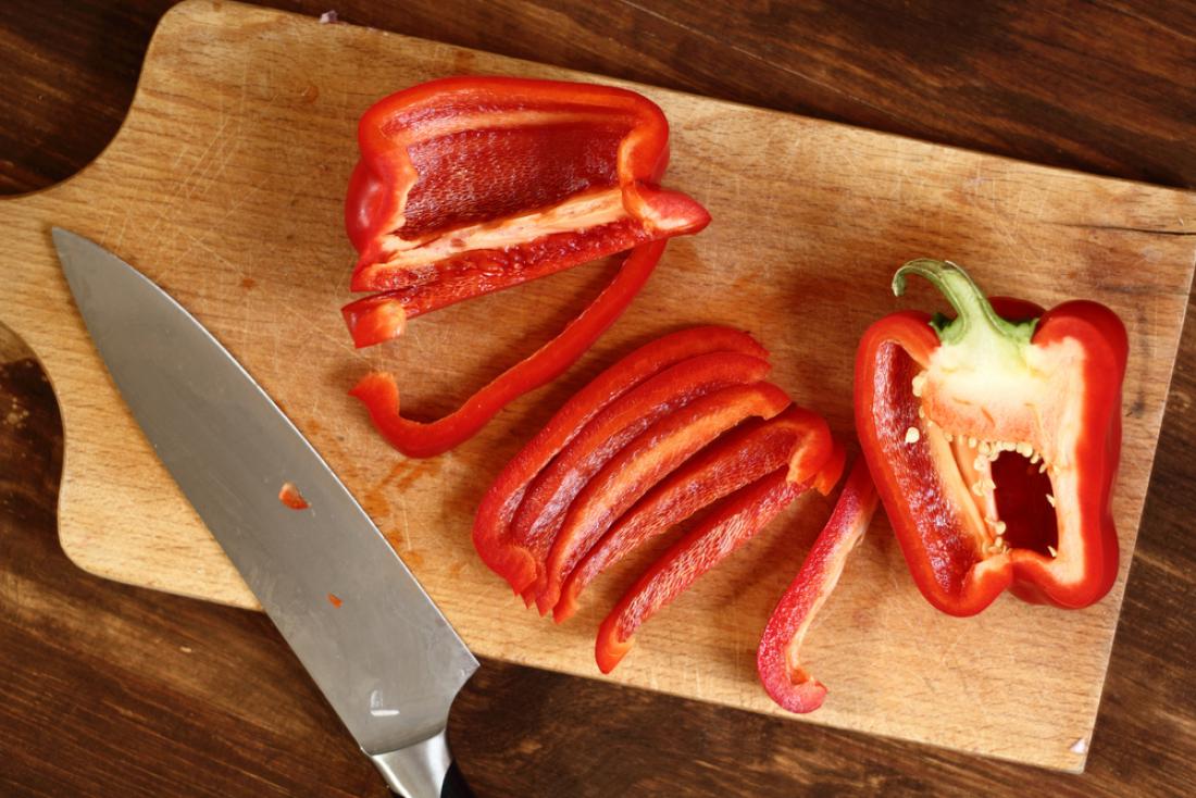 Privoščite si svežo papriko in nemudoma boste pokrili dnevne potrebe po vitaminu C. Foto: ffolas/Shutterstock