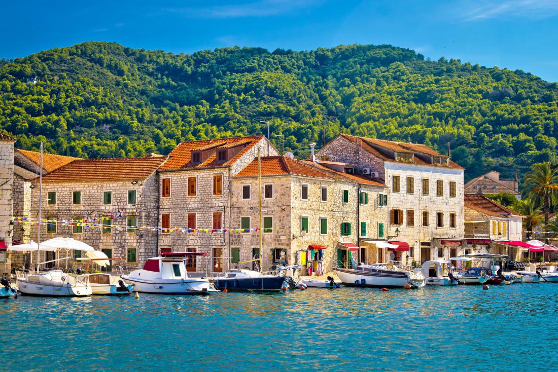Stari Grad je najstarejše hrvaško mesto. Foto: xbrchx/Shutterstock